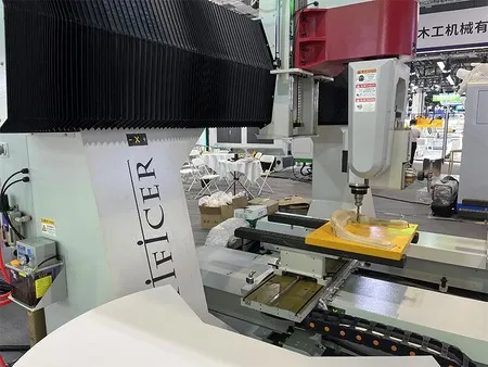 Double Head 5-Axis CNC Machining Center