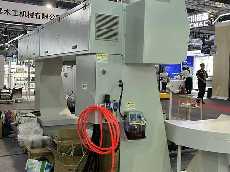 Double Head 5-Axis CNC Machining Center